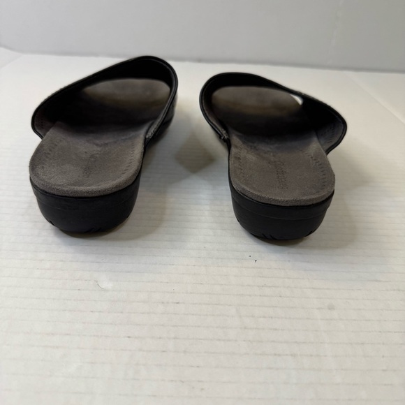 BareTraps Jaylyn Slide Sandal in Black Studs Comfort Shoe - Picture 5 of 8